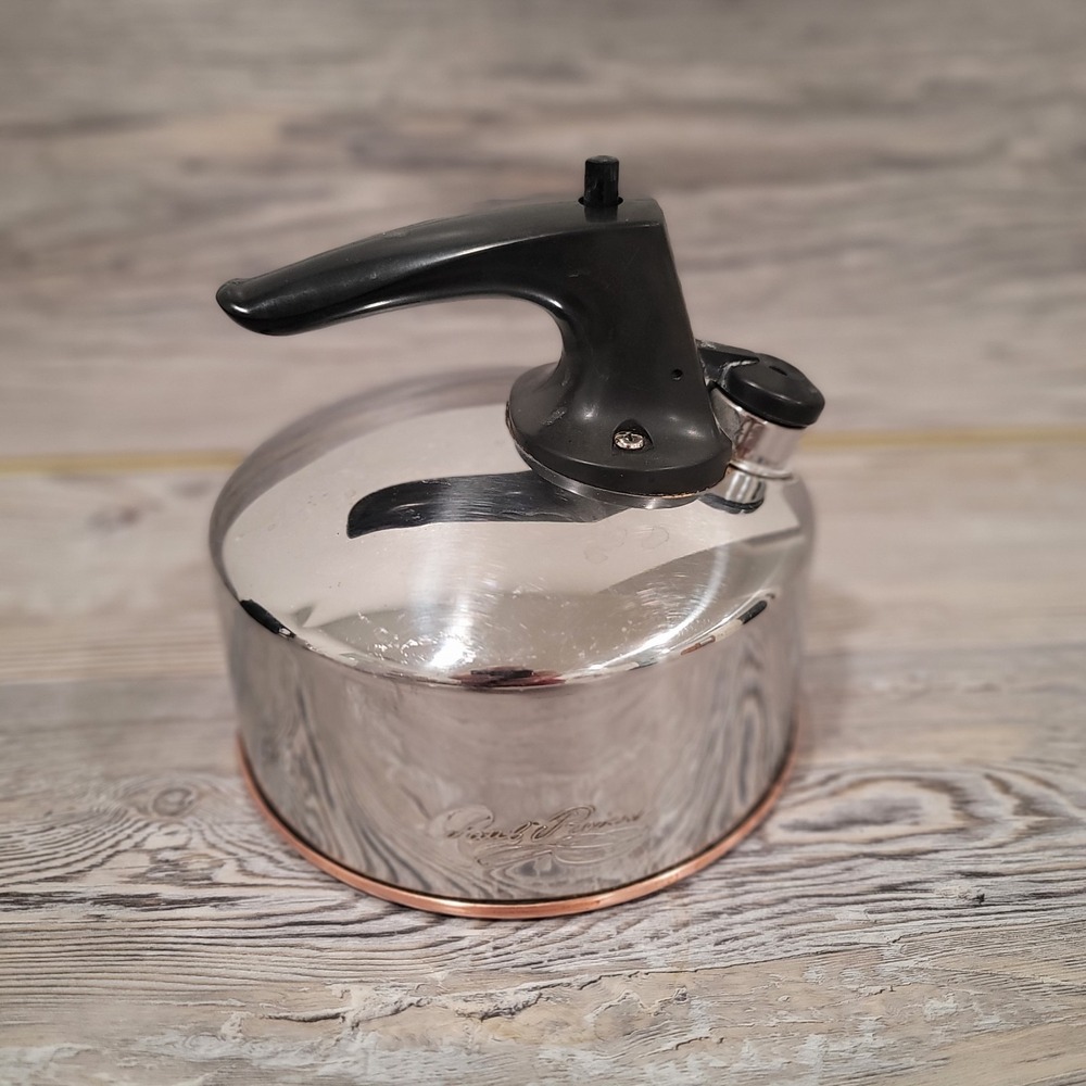 Revere Ware~Copper Bottom~1 Qt. Whistling Tea Kettle~E 91-C~Korea~EUC